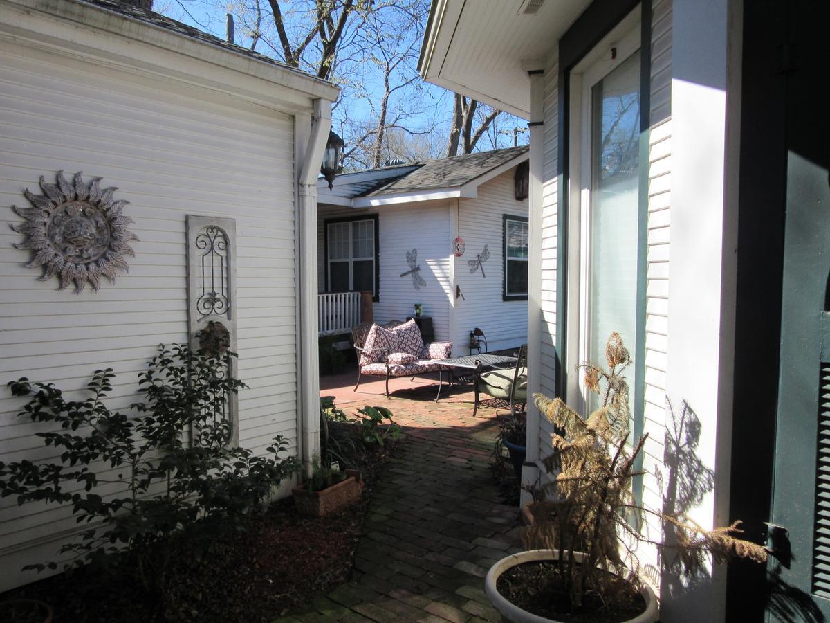 The Carriage House Bed & Breakfast Jefferson Exterior photo